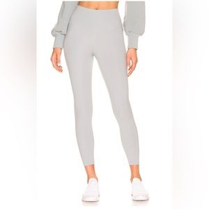 Varley Always High Legging in Quarry Size Small